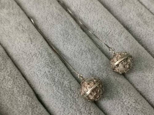 DISCOUNT!!! Silver Dangling Earrings