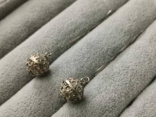 DISCOUNT!!! Silver Dangling Earrings