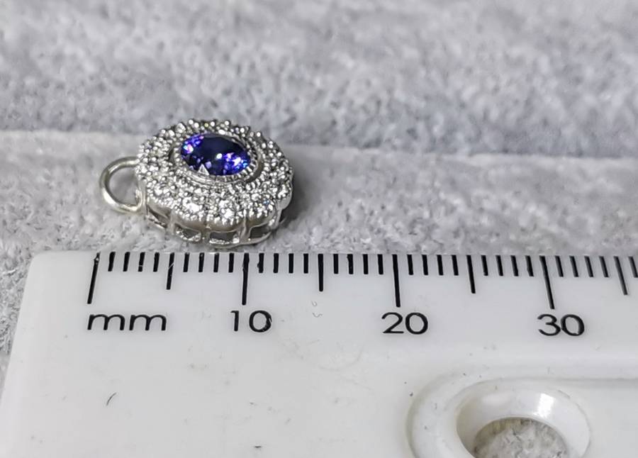Dazzling Silver Pendant