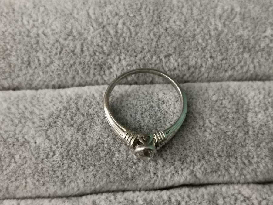 18ct Gold and Diamond Ring