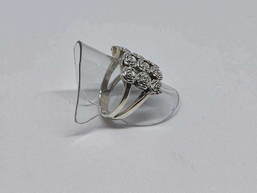 Silver Roses Ring
