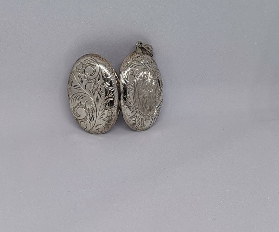 Silver Locket Pendant