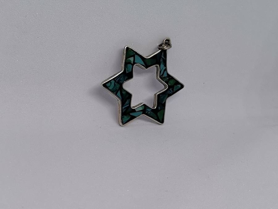 Gorgeous Silver Pendant