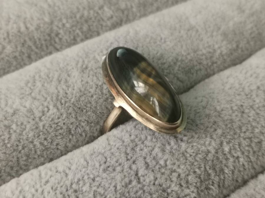 9ct Gold Tiger-Eye Ring