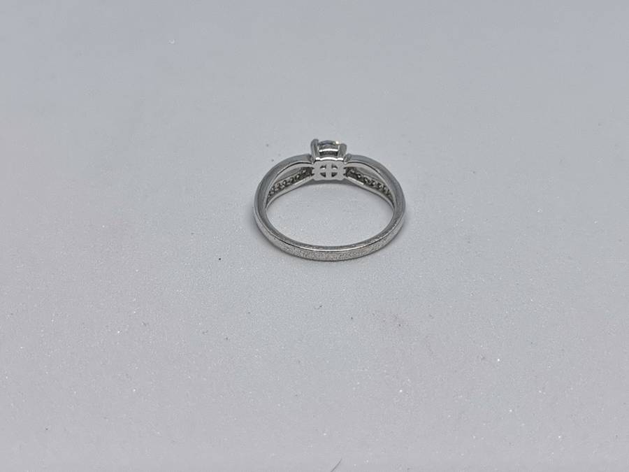 Dazzling Silver Ring