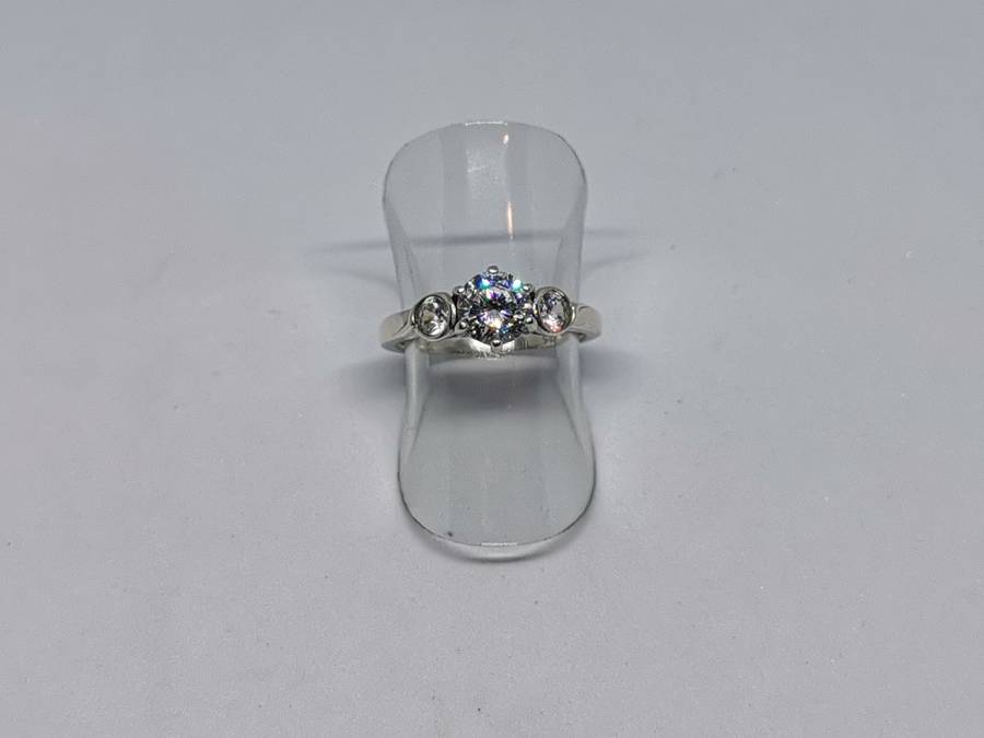 Pretty Silver Trilogy Ring
