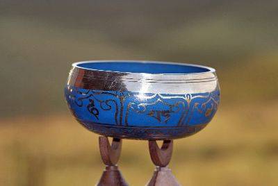 NEPAL - 6' DIAMETER BRASS GELUPA SINGING BOWL