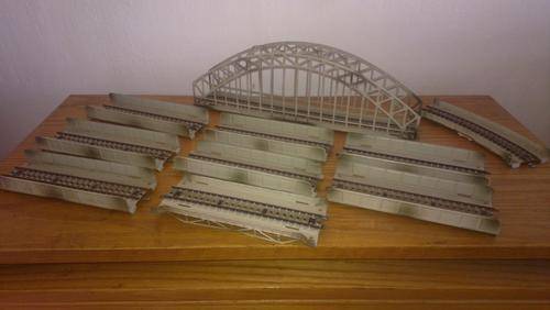 Marklin -Arched Bridge #7163 & Approach Sections