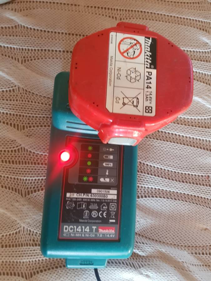 MAKITA CORDLESS DRILL