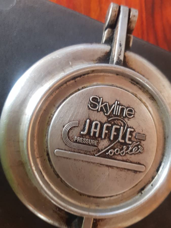 VINTAGE JAFFLE TOASTER