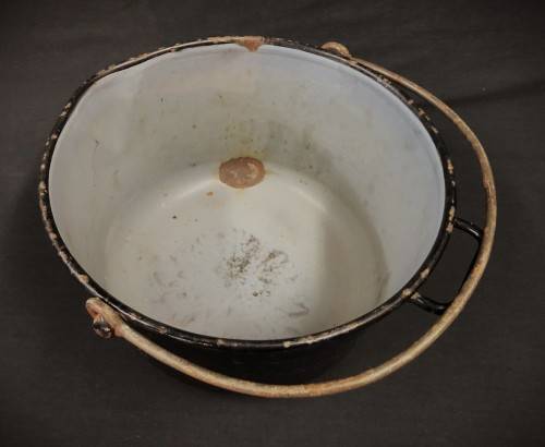 Large Vintage Enamel Pot