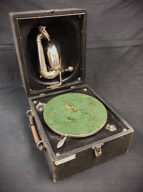 Antique Decca Gramaphone
