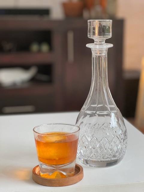 Stunning Round Lead Crystal Decanter *NO RESERVE*