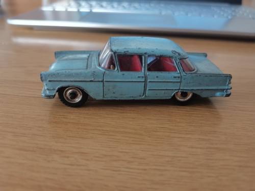 Dinky Opel Kapitan