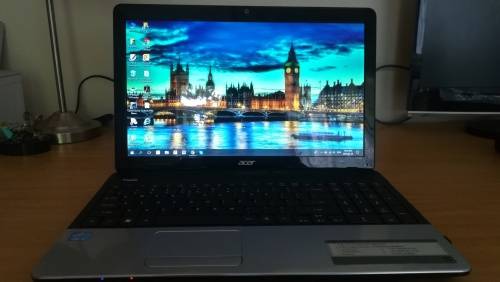 Acer Aspire E1-571
