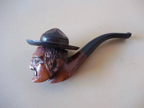 REAL BRIAR PIPE WITH HAT IN GOOD CONDITION FREE POSTAGE