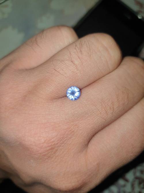 0.80ct GORGEOUS Natural Tanzanite - Round cut. Amazing Ravishing Colour