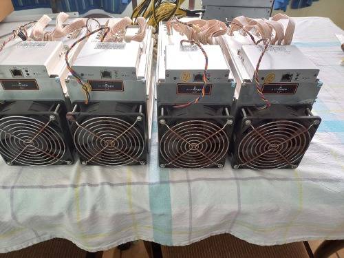 4x Antminers and power supply units