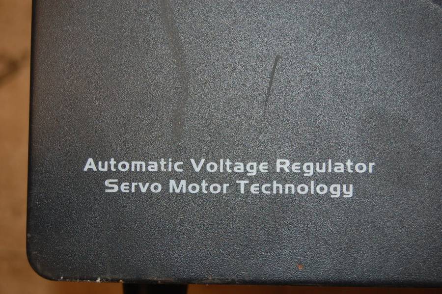 AC-DC DYNAMICS VOLTAGE REGULATOR