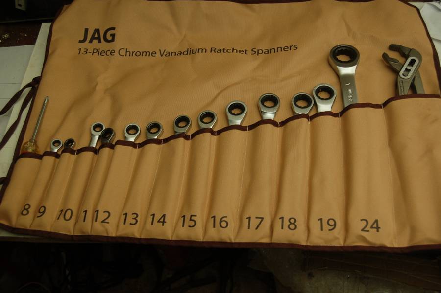 OFFERING A SUPERB QUALITY SET OF `JAG` CHROME-VANADIUM RATCHET SPANNERS