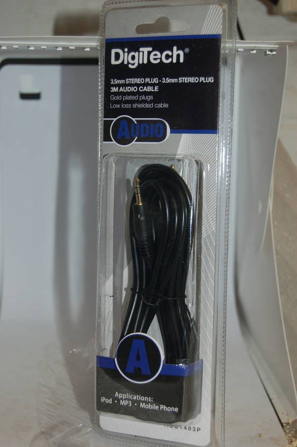 DIGITECH 3.5 MM STEREO AUDIO CABLE WITH 3.5 MM PLUG 3 MT LENGTH (2 IN A PACK)