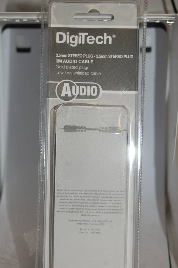 DIGITECH 3.5 MM STEREO AUDIO CABLE WITH 3.5 MM PLUG 3 MT LENGTH (2 IN A PACK)