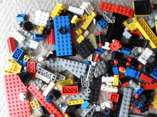 Vintage 80s Lego: Lot of 408 pieces