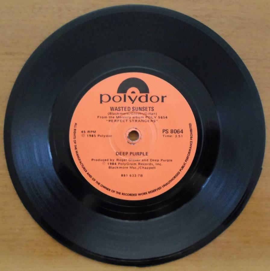 Deep Purple - Knocking at Your Back Door