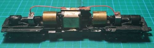 ATHEARN HO scale DUAL FLYWHEEL RUNNING CHASSIS