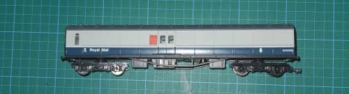 Hornby coaches - OO scale