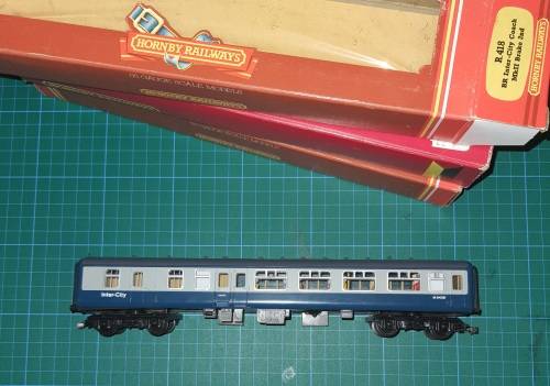 Hornby coaches - OO scale