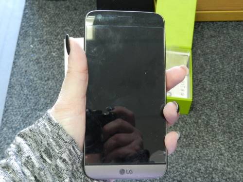 LG G5 (Water Damaged)