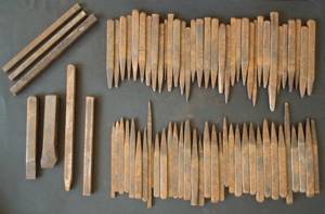 LARGE GROUP OF OLD JEWELRY /METALWORKING TOOLS