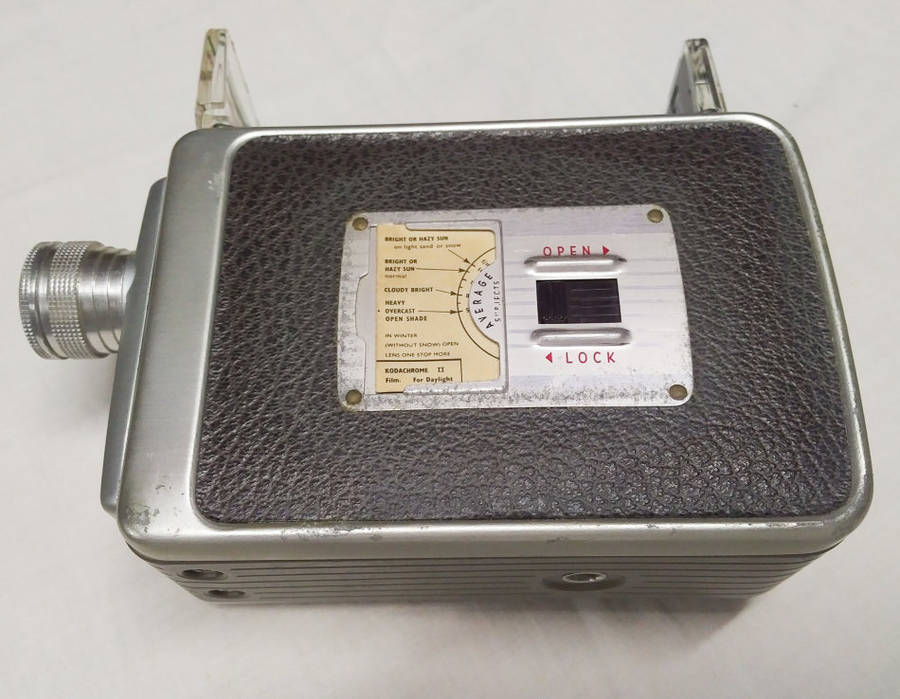 8 mm Brownie Movie Cine Camera Model 2 with Field Case and Kodascope Film Splicing Outfit