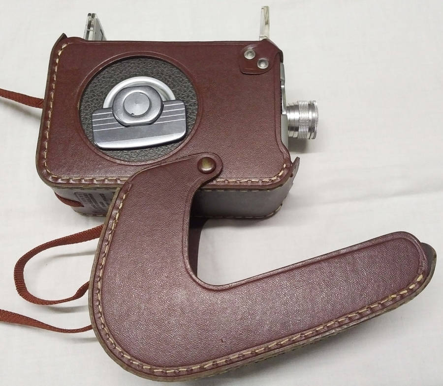 8 mm Brownie Movie Cine Camera Model 2 with Field Case and Kodascope Film Splicing Outfit