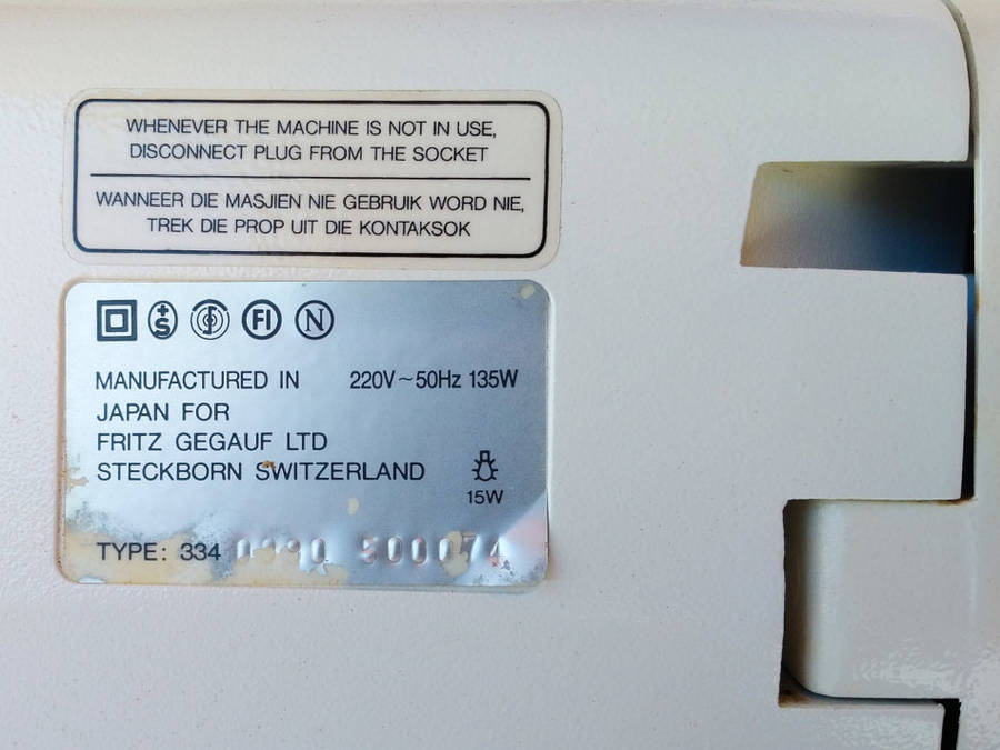 Beautiful Bernina Bernette Overlocker MO-334DS E