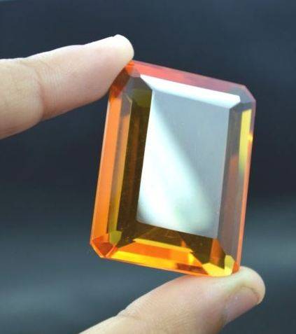 102 CT authentic emerald cut museum size Citrine