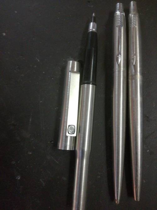 Collection PARKER PENS. one bid for ALL.
