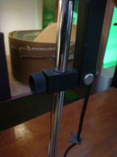VINTAGE ADJUSTABLE DESK LAMP.