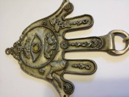 VINTAGE CAST METAL `HAMSA` FOR GOOD LUCK AND PROTECTOR.