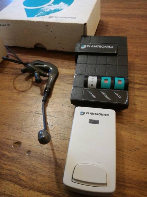 PLANTRONICS PROFESSIONAL SWITCHBOARD HEADSET.