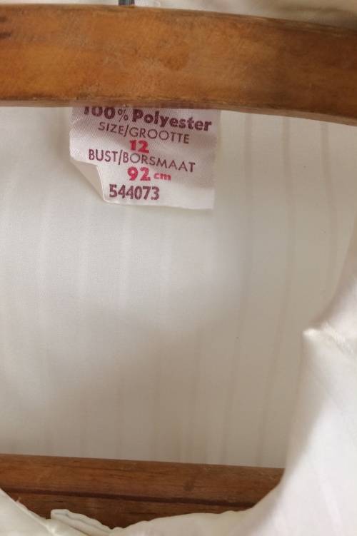 **SALE !!**VINTAGE SAUCI KATS LACE SHIRT - SIZE 12