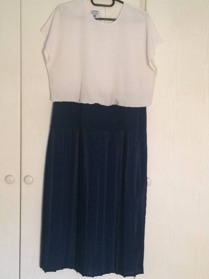 **SALE !! ** VINTAGE SHELLEY DRESS - SIZE 12