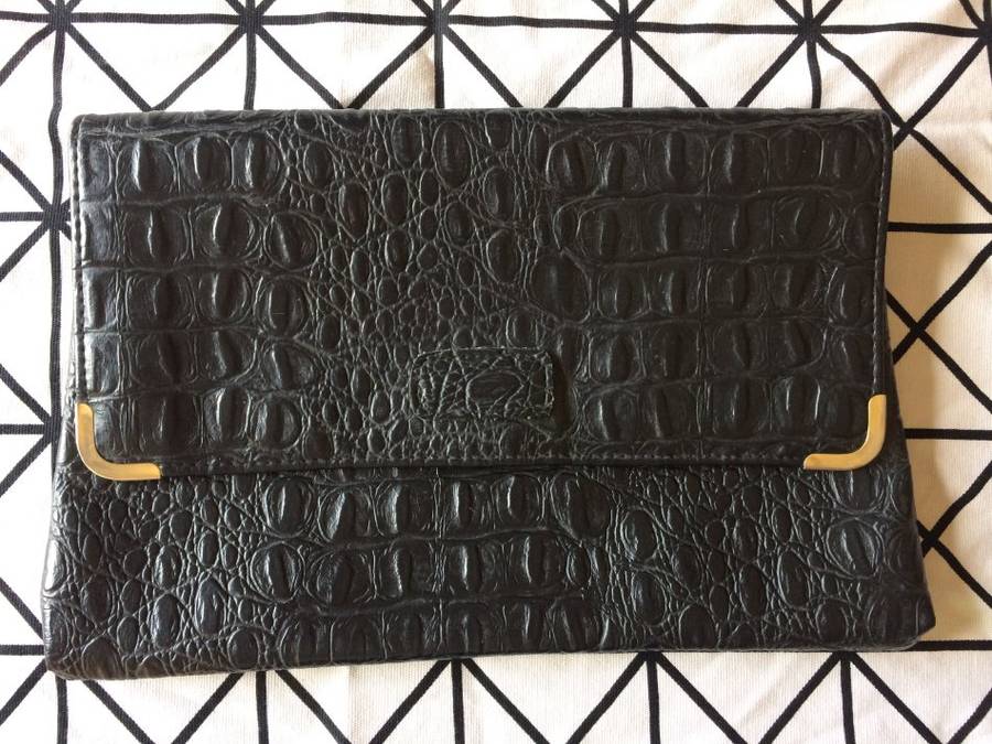 ** SALE !!  VINTAGE ORIGINAL CROCODILE CLUTCH BAG