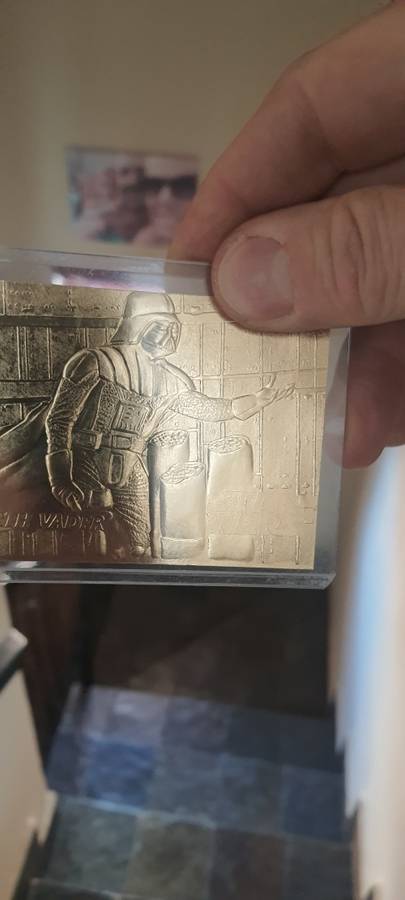 Rare Darth Vader 24Kt limited edition gold card no 180/10000 made worldwide. .