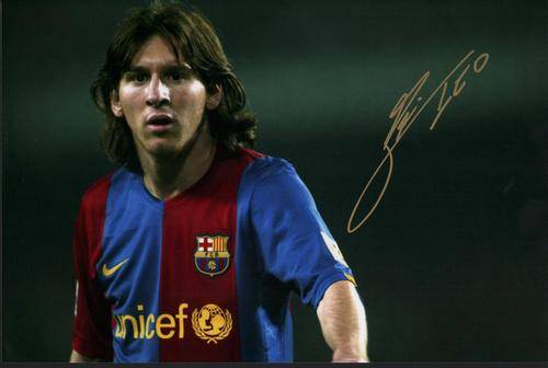 Pre signed Messi photo with job lot photos x3.