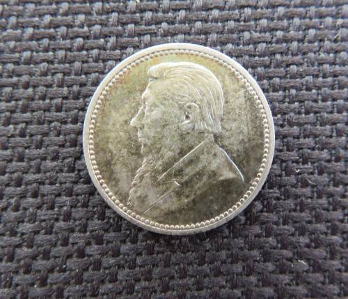 1892 6p Good looking toned Au coin