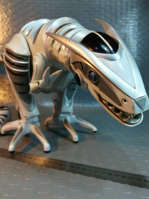 Very large Roboraptor Robot plus Remote