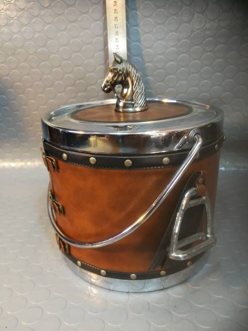 very beautiful horse themed ice bucket