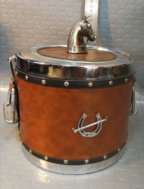 very beautiful horse themed ice bucket
